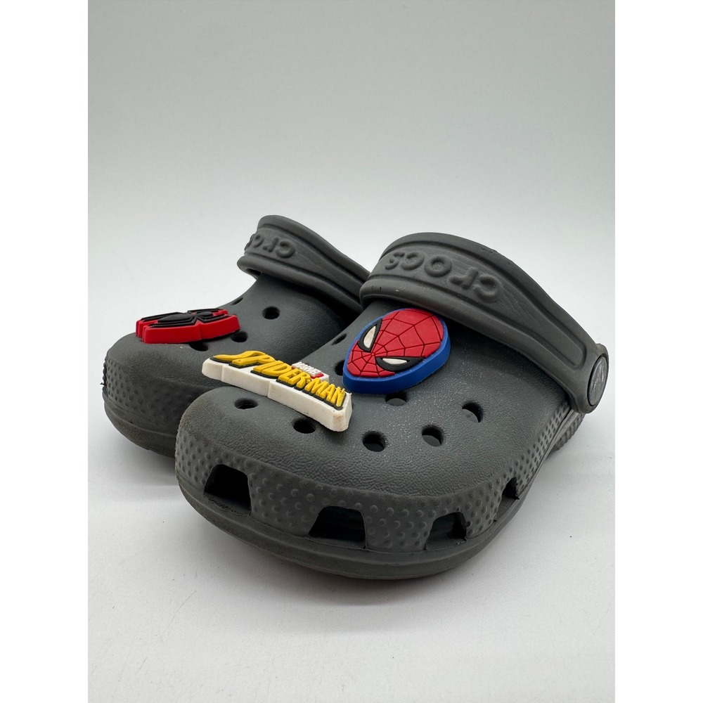 Crocs Kids Classic Clogs Gray Marvel Spider-Man Jibbitz Charms Size C8
